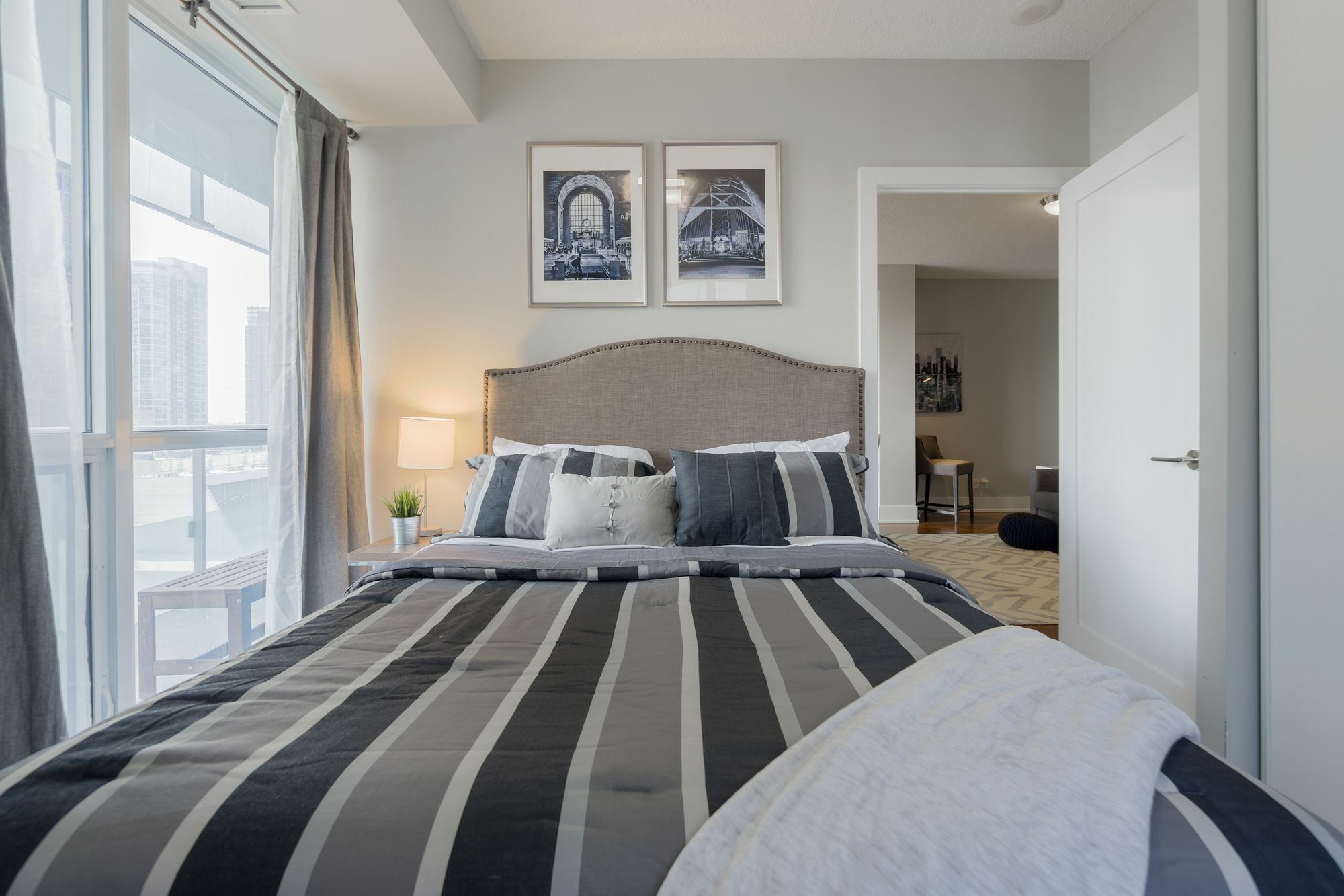 Diamond Suite Toronto Exterior foto